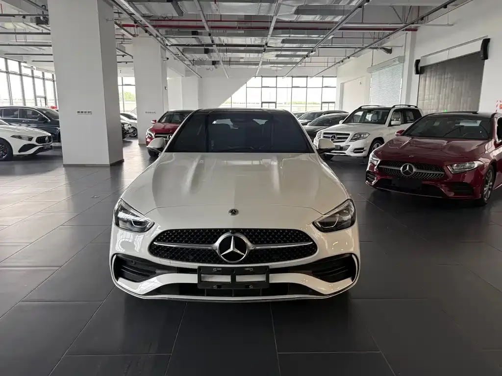 Mercedes-Benz C-Class — фото 10