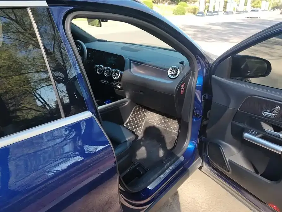 Mercedes-Benz GLA 2021 из CN, фото 2