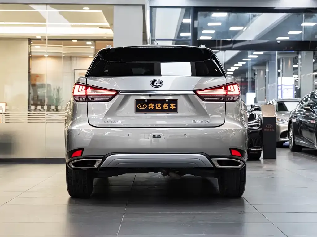 Lexus RX — фото 3