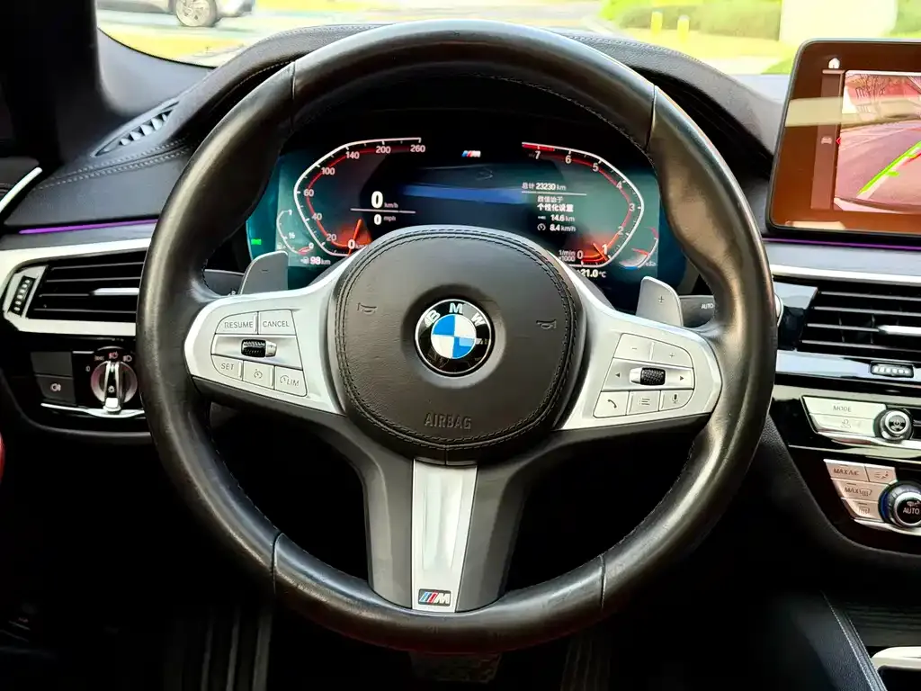 BMW 5 Series — фото 2
