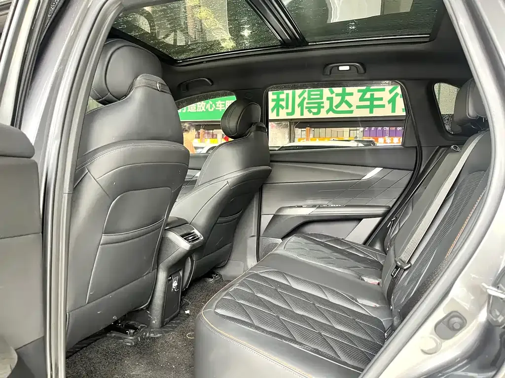 Changan CS75PLUS — фото 8