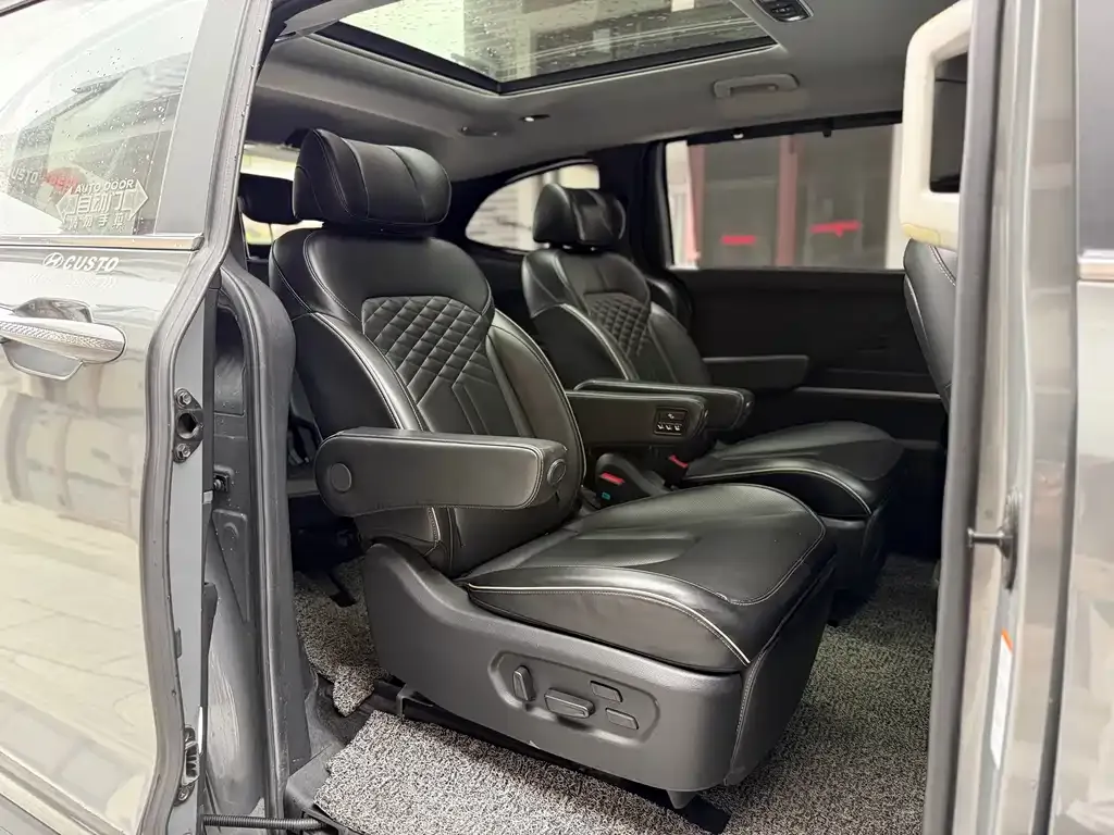Hyundai Custo — фото 8