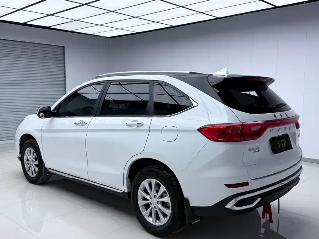 Haval M6 — фото 8