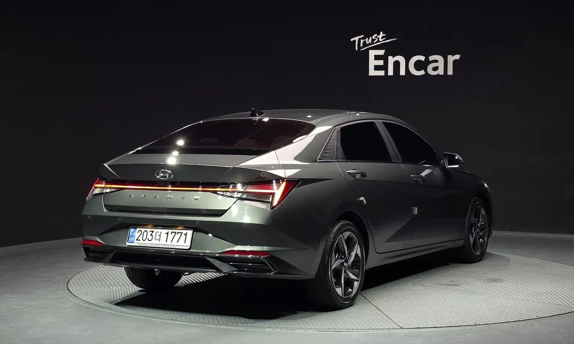 Hyundai AVANTE — фото 5