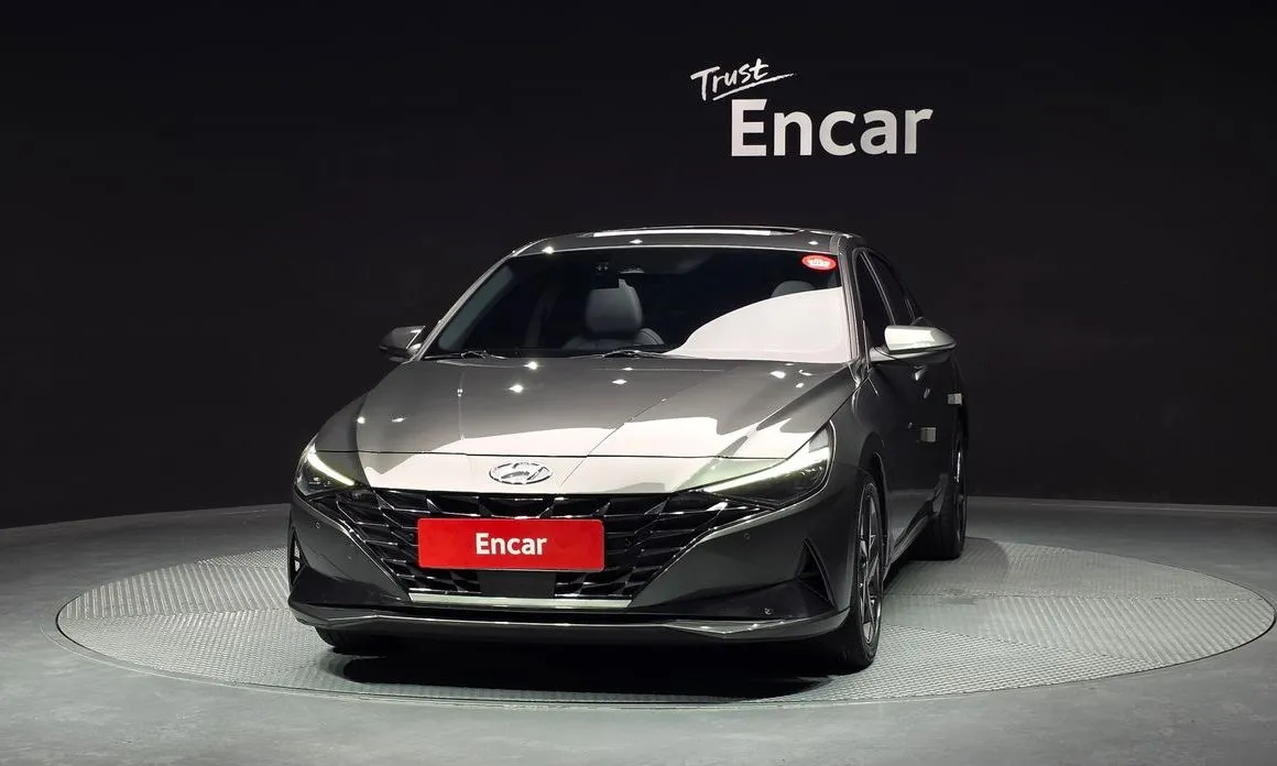Hyundai AVANTE — фото 3