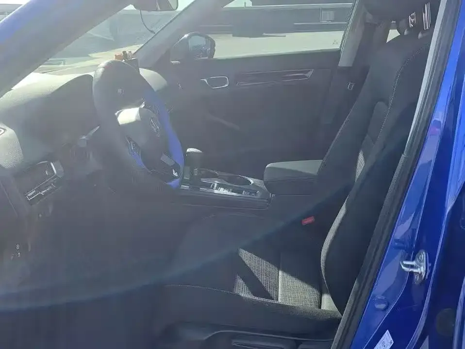 Honda Civic — фото 4