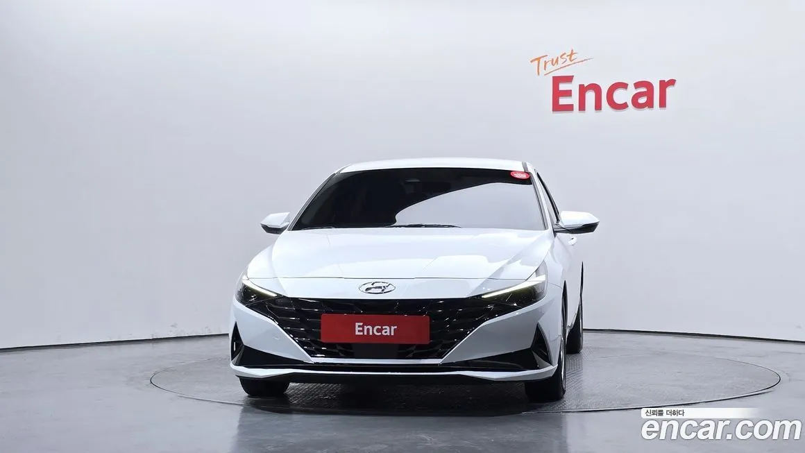 Hyundai AVANTE — фото 2