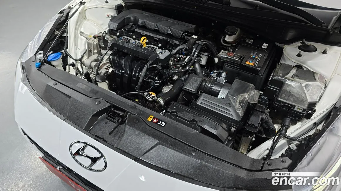 Hyundai AVANTE — фото 9