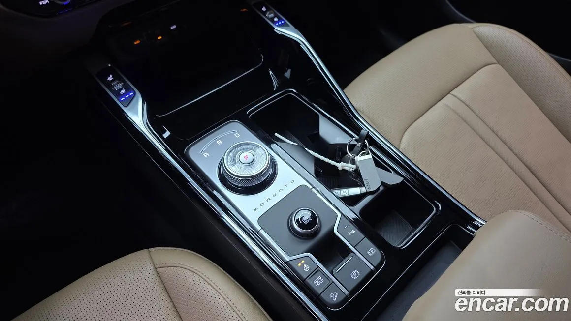 Kia Sorento — фото 8