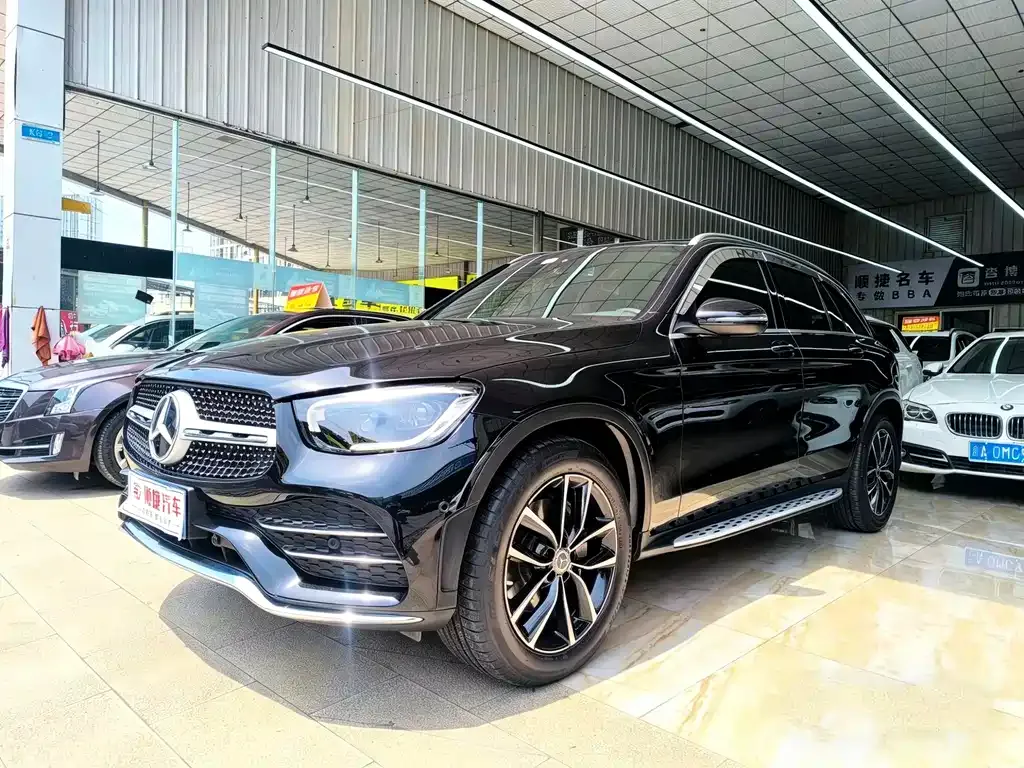 Mercedes-Benz GLC — фото 1
