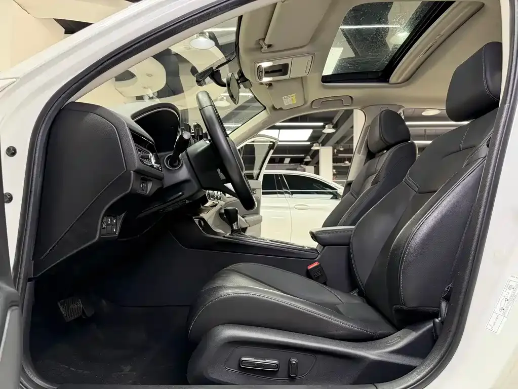 Honda Civic 2022 из CN, фото 6