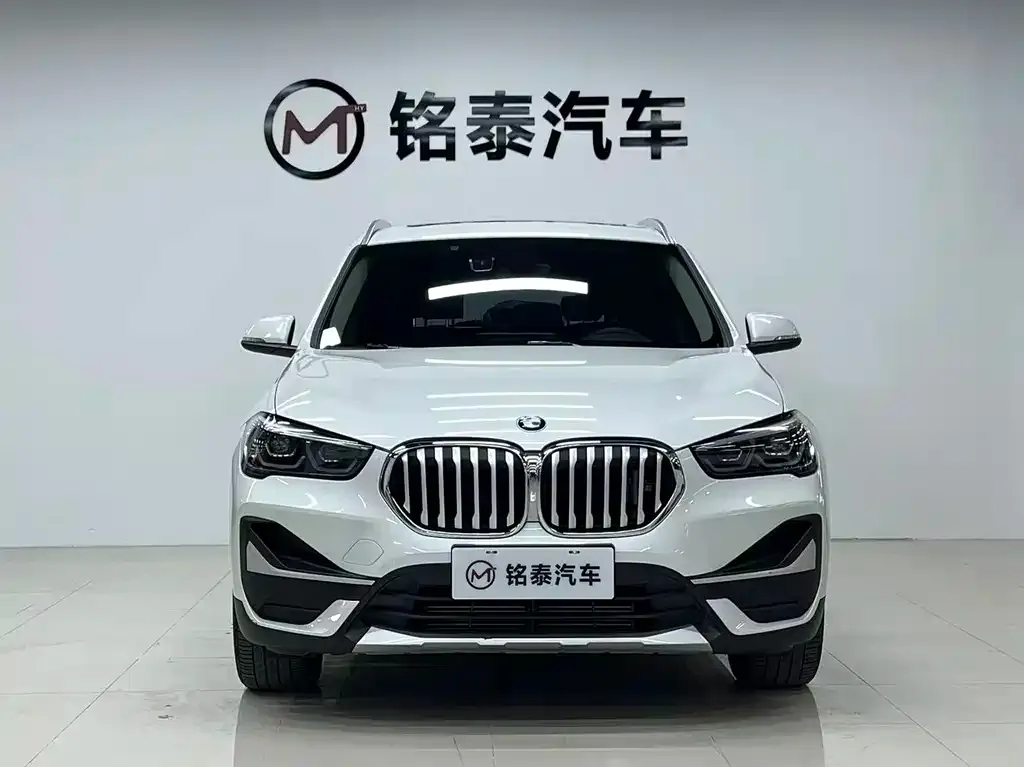 BMW X1 — фото 2