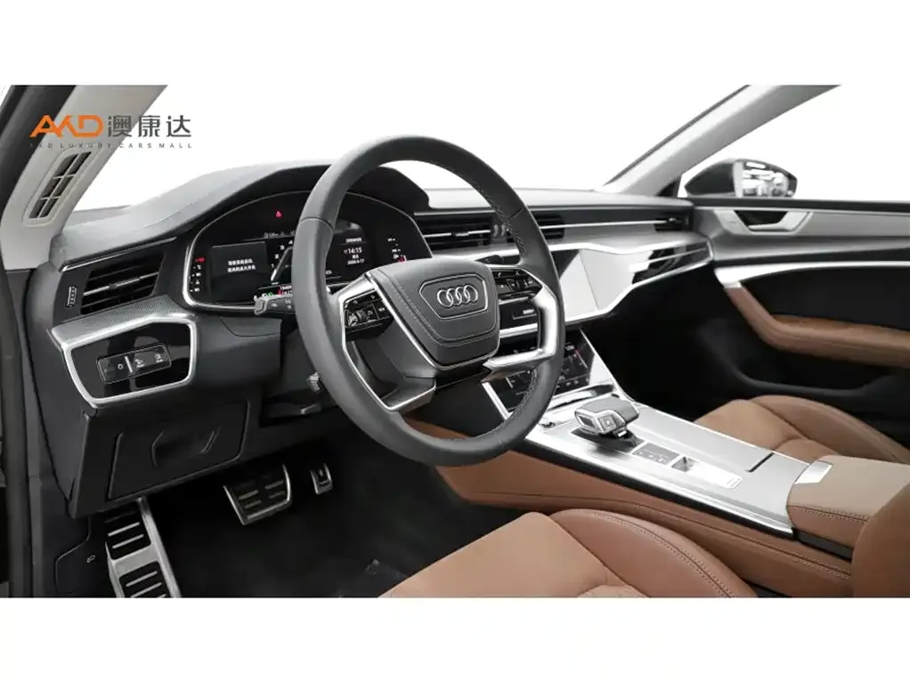 Audi A7L — фото 9