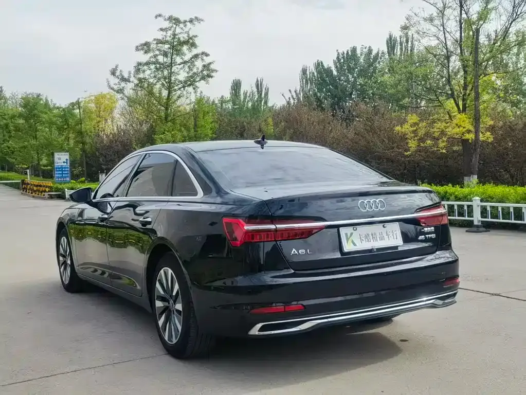 Audi A6L — фото 3