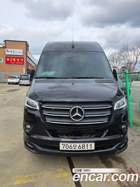 Mercedes-Benz Sprinter