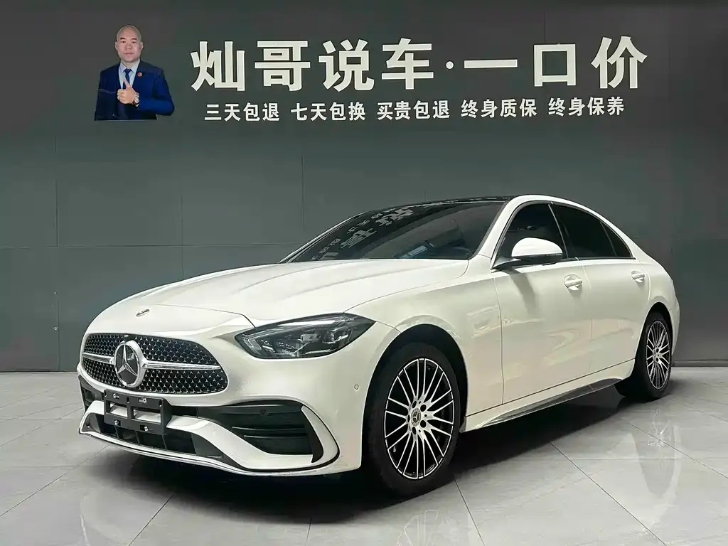 Mercedes-Benz C-Class — фото 1