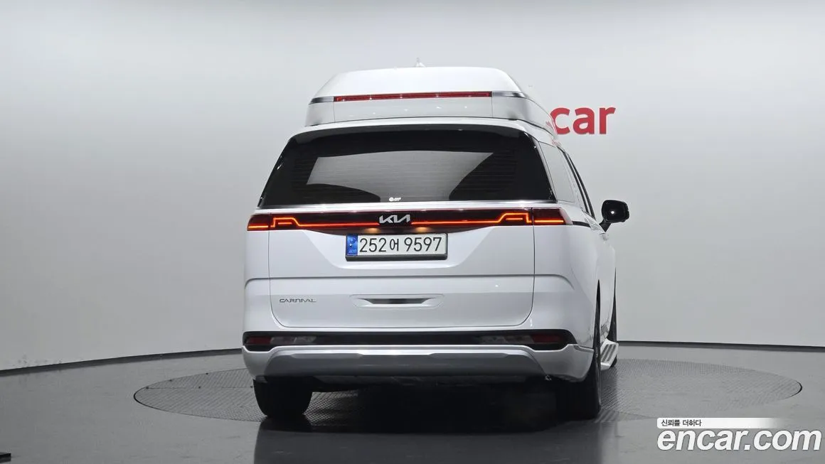 Kia Carnival 2023 из KR, фото 4
