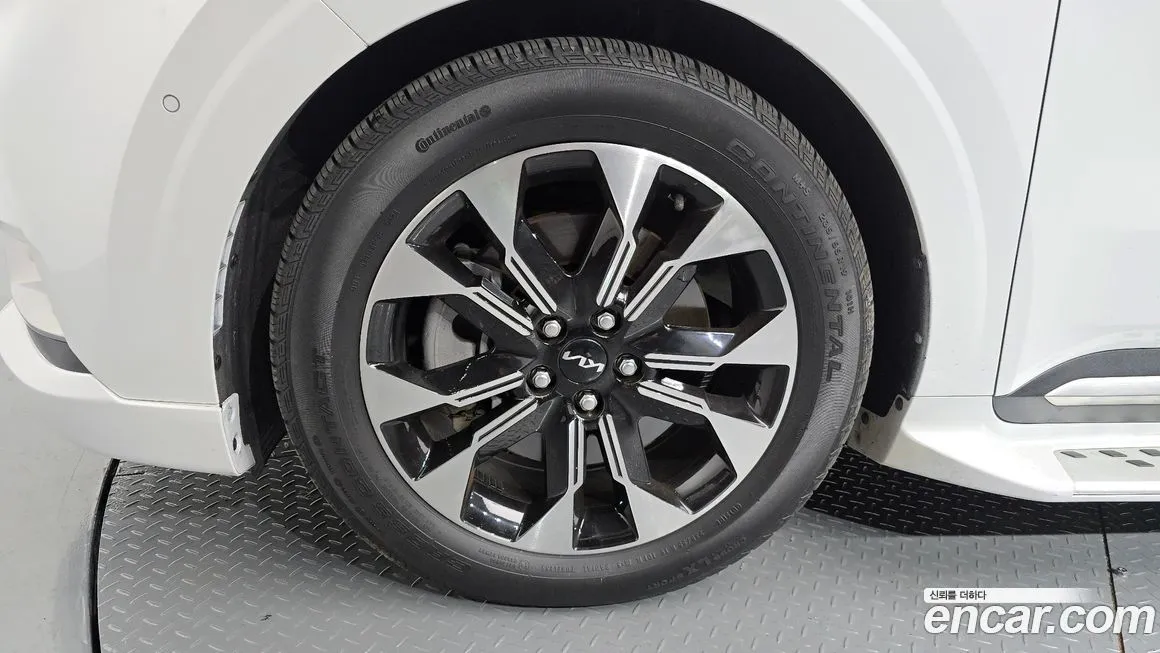 Kia Carnival 2023 из KR, фото 9