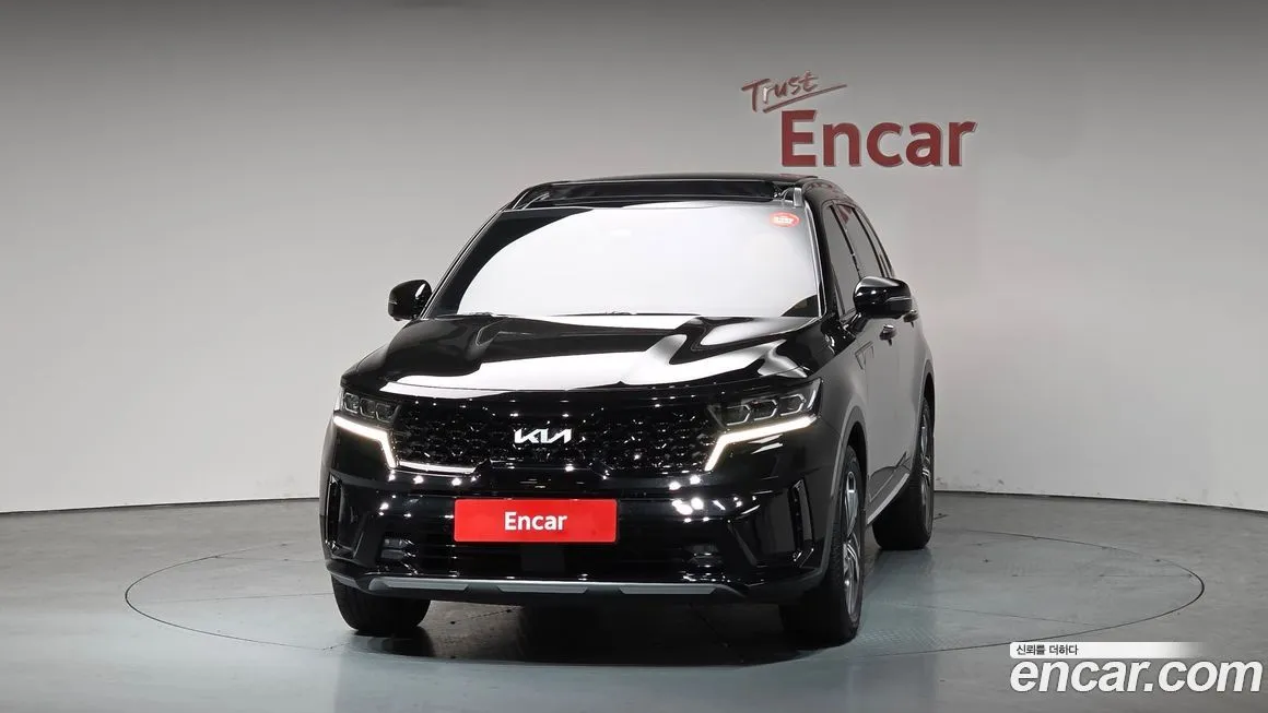 Kia Sorento — фото 8