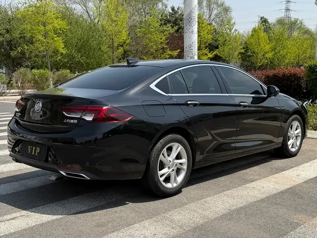Buick Regal — фото 10