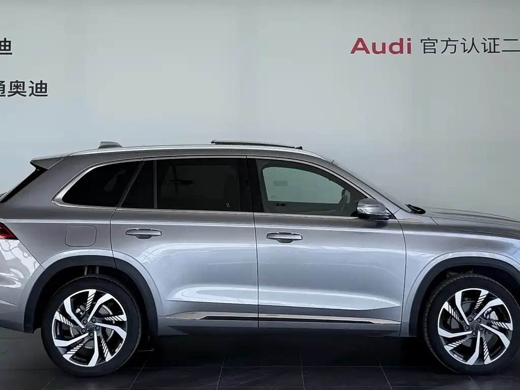 Geely Xingyue L — фото 7