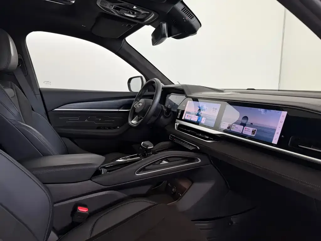 Geely Xingyue L — фото 3