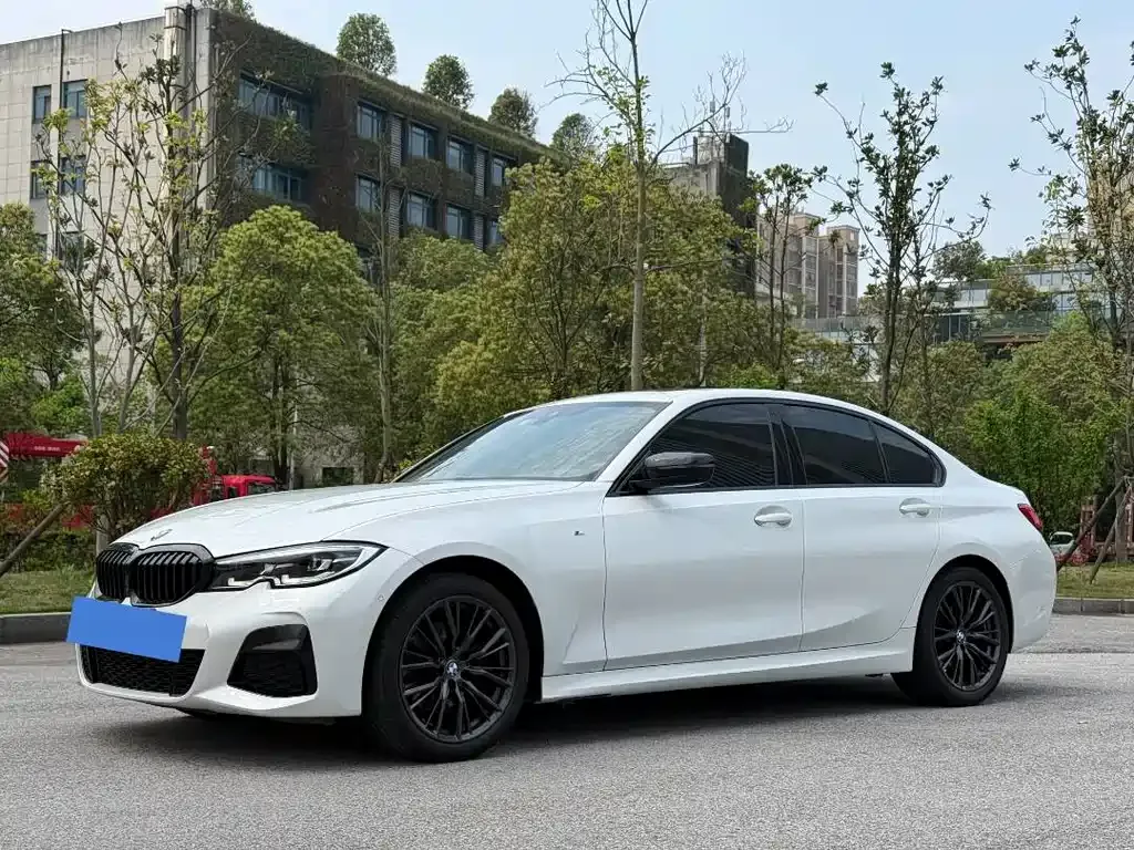 BMW 3 Series — фото 1