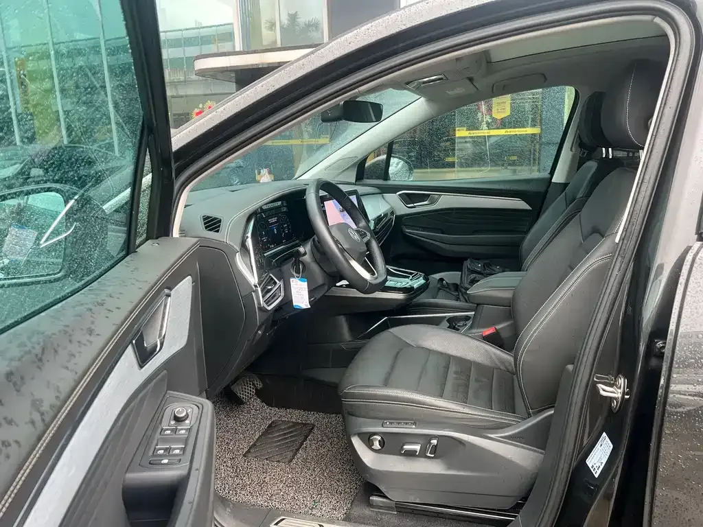 Volkswagen Talagon 2023 из CN, фото 3