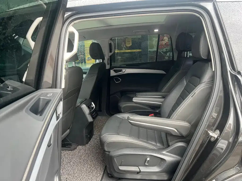 Volkswagen Talagon 2023 из CN, фото 4