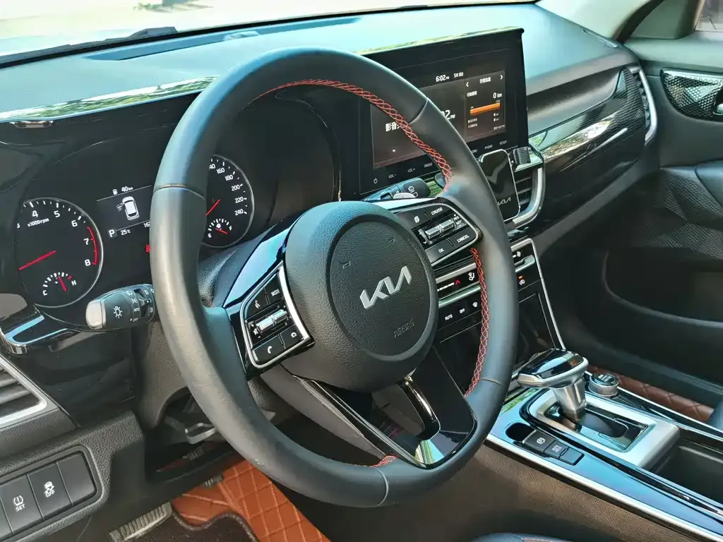 Kia KX3 — фото 7