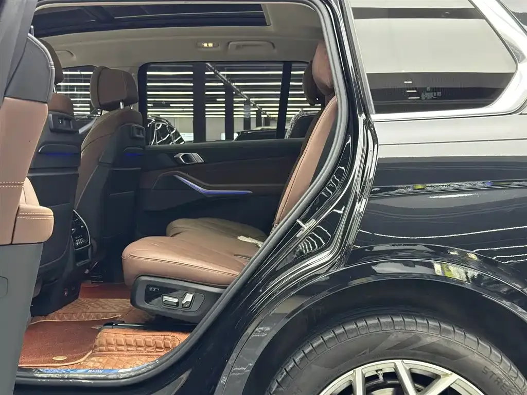 BMW X7 2022 из CN, фото 9