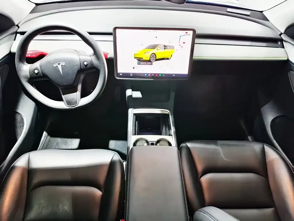 Tesla Model Y — фото 5