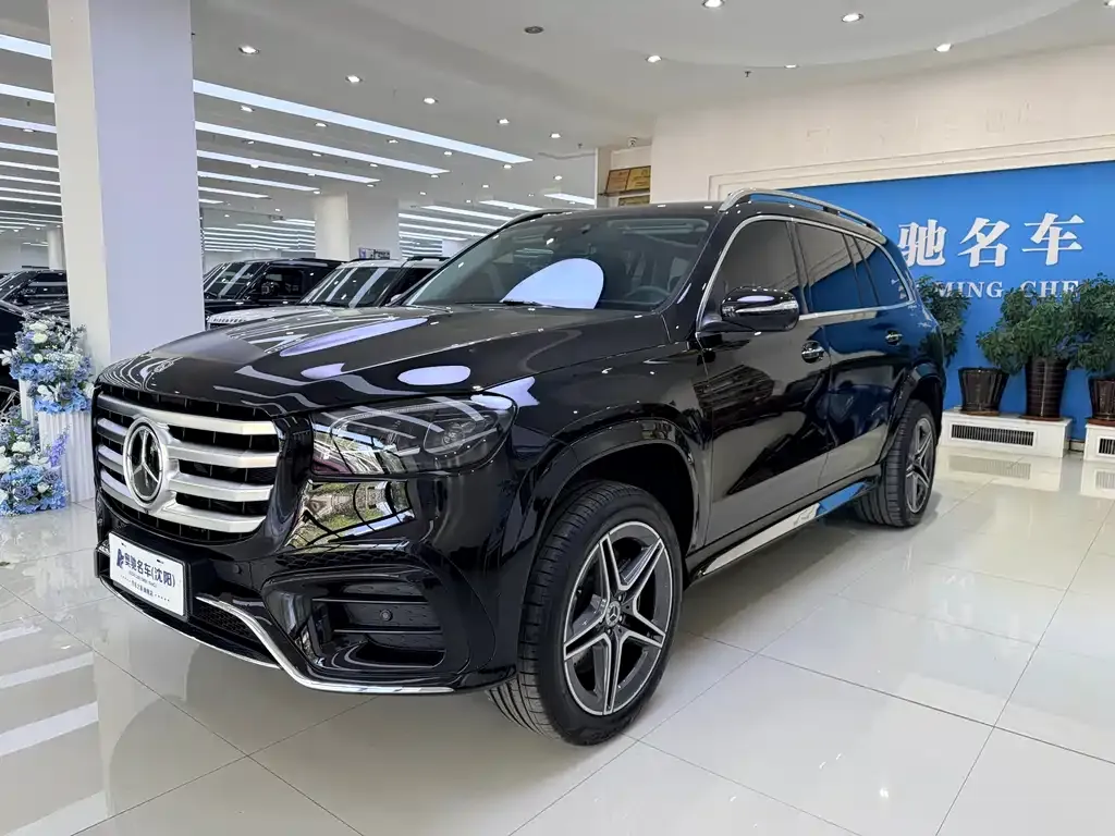 Mercedes-Benz GLS — фото 1