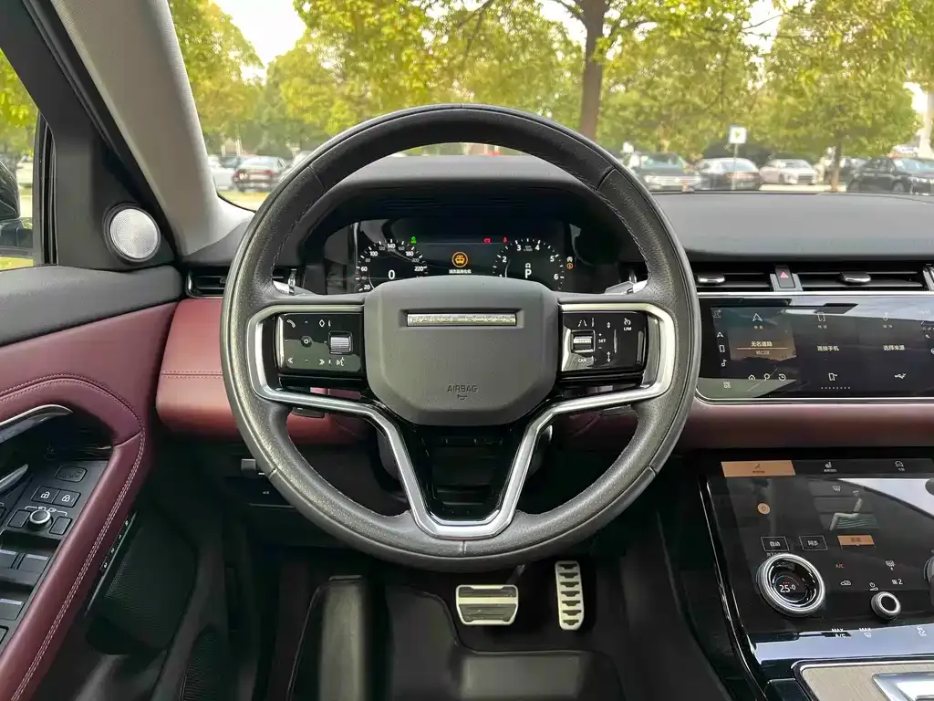 Land Rover Evoque — фото 5