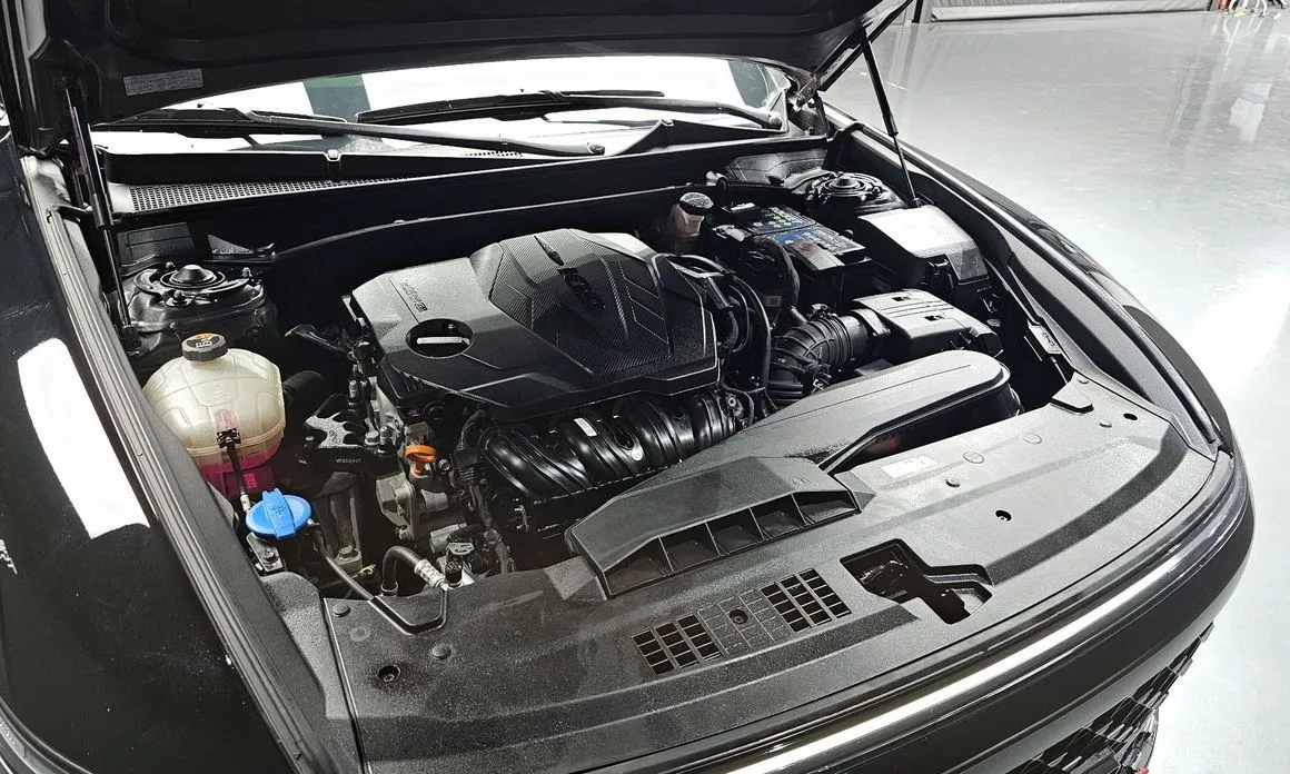 Hyundai Grandeur 2023 из KR, фото 6