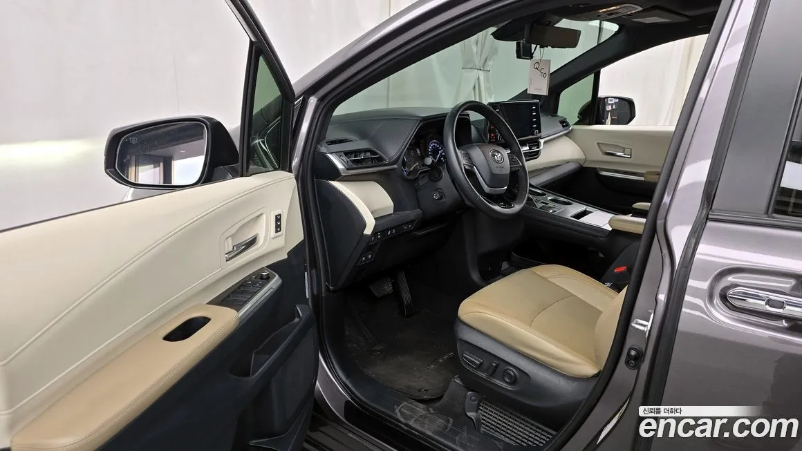 Toyota Sienna 2021 из KR, фото 8