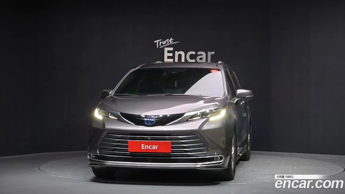 Toyota Sienna 2021 из KR, фото 3