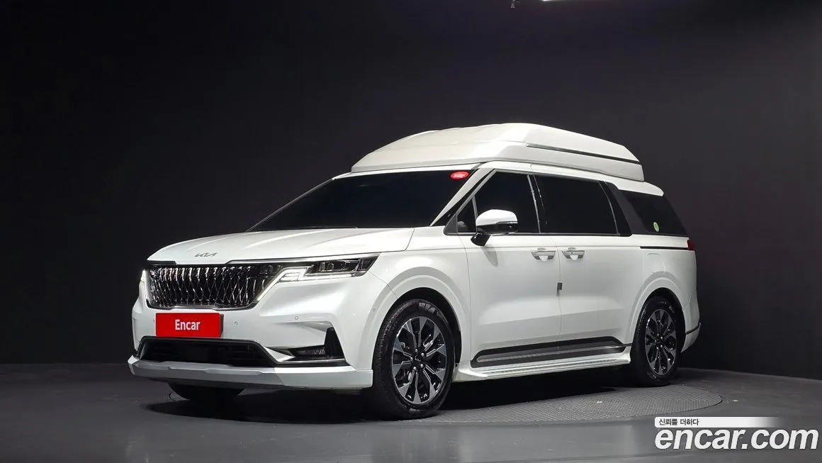 Kia Carnival — фото 1