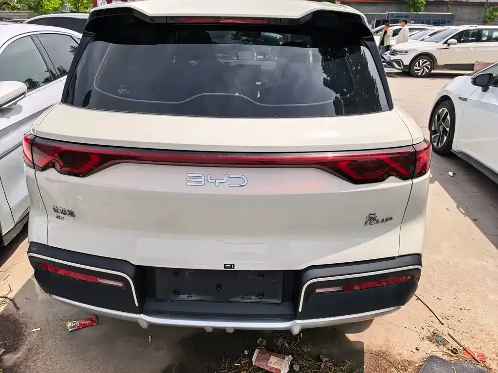 BYD Yuan UP 2025 из CN, фото 6