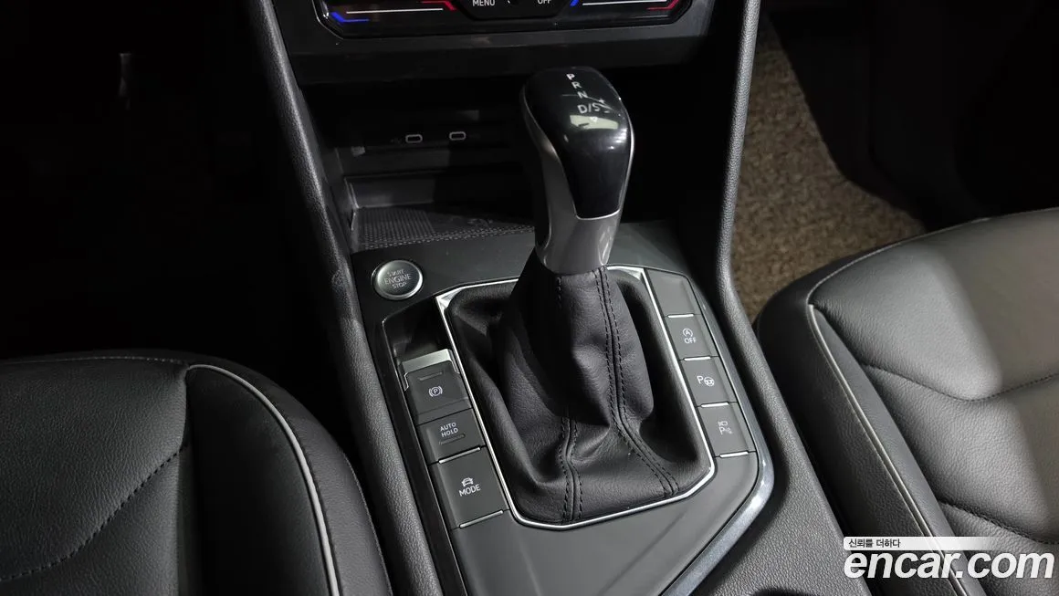 Volkswagen Tiguan 2021 из KR, фото 10