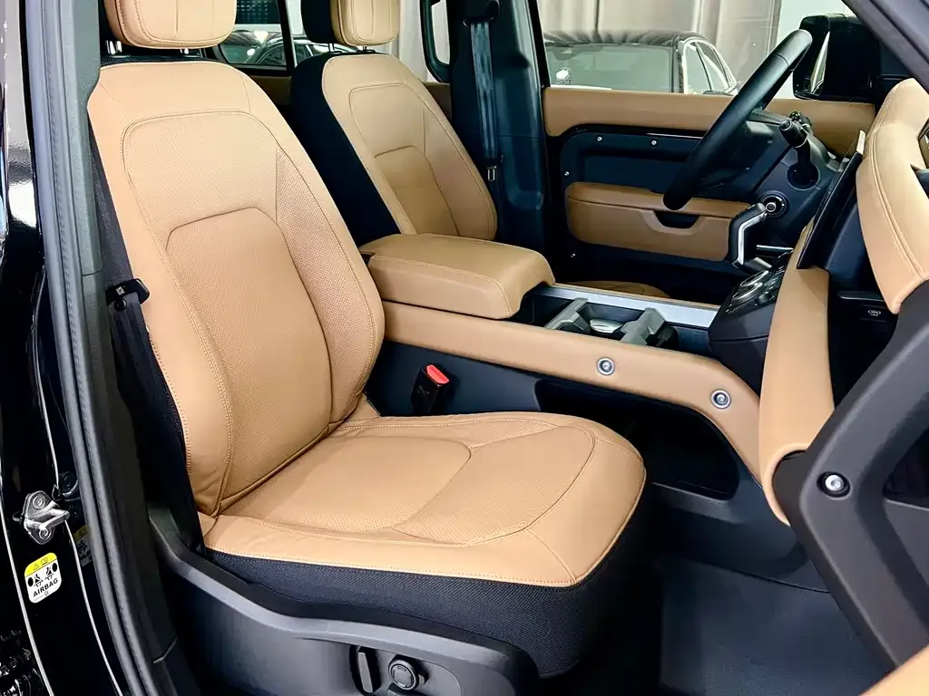 Land Rover Defender — фото 6