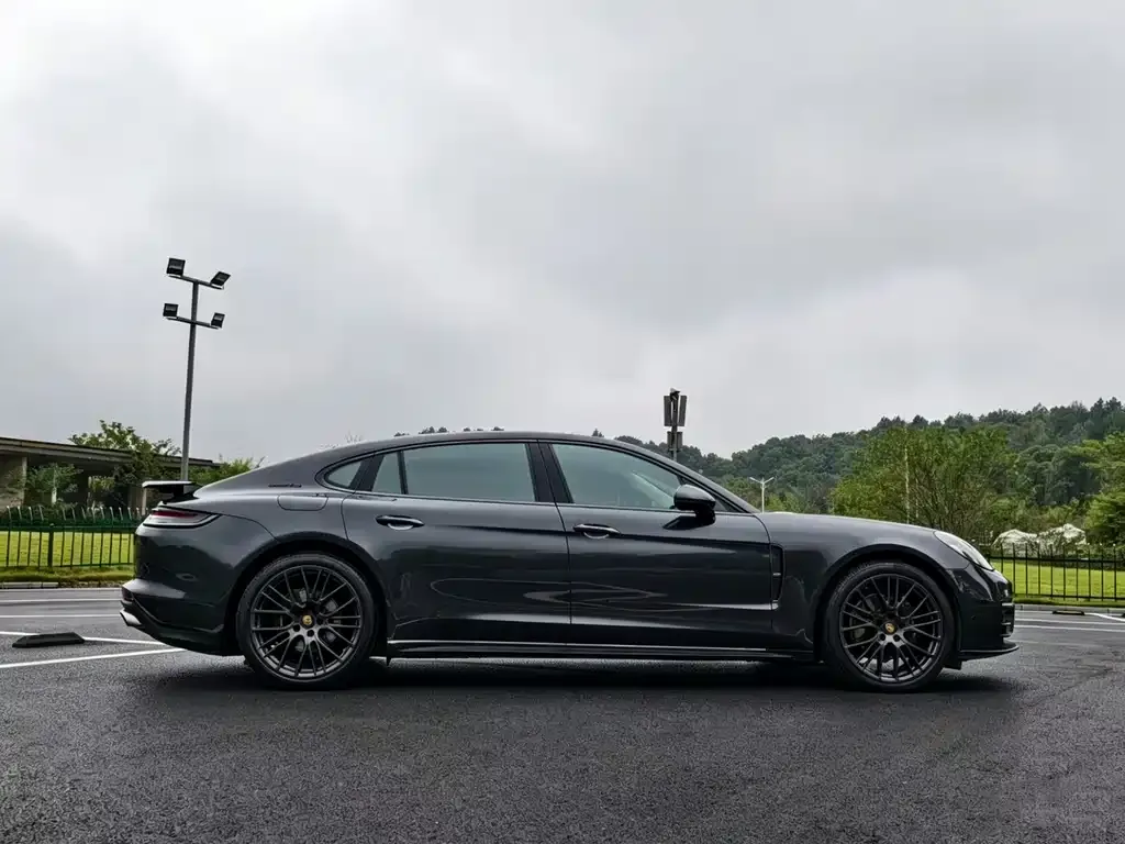 Porsche Panamera — фото 6