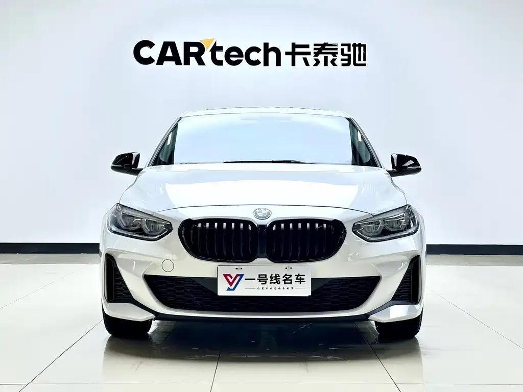 BMW 1 Series — фото 1