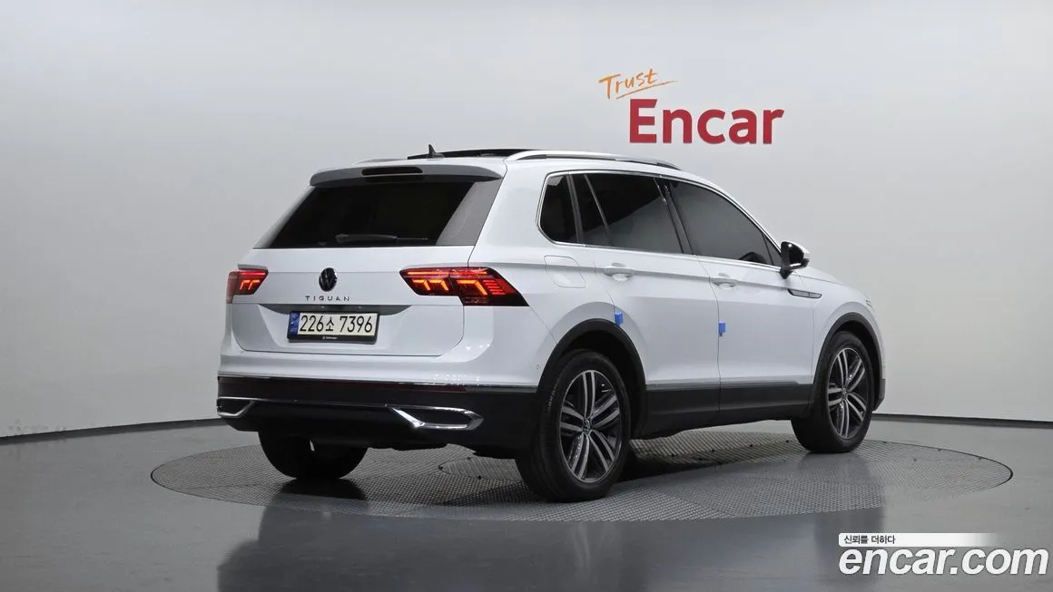 Volkswagen Tiguan — фото 3
