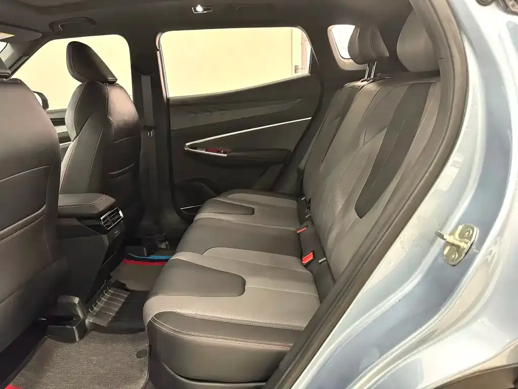 Geely Boyue 2024 из CN, фото 10