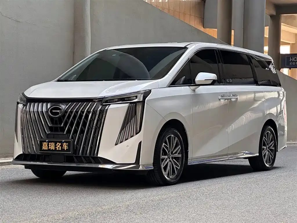GAC Motor Trumpchi M8 — фото 1