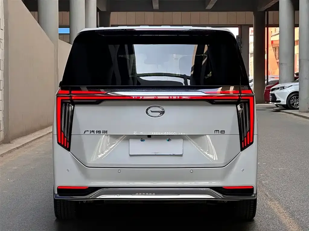 GAC Motor Trumpchi M8 — фото 10