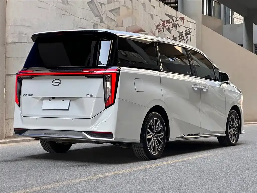 GAC Motor Trumpchi M8 — фото 4
