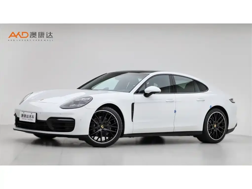 Porsche Panamera — фото 1