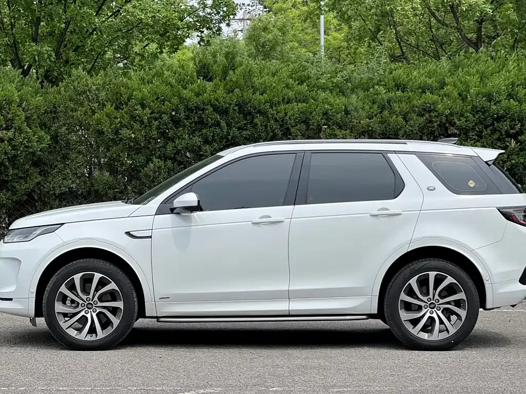 Land Rover Discovery Sport — фото 3